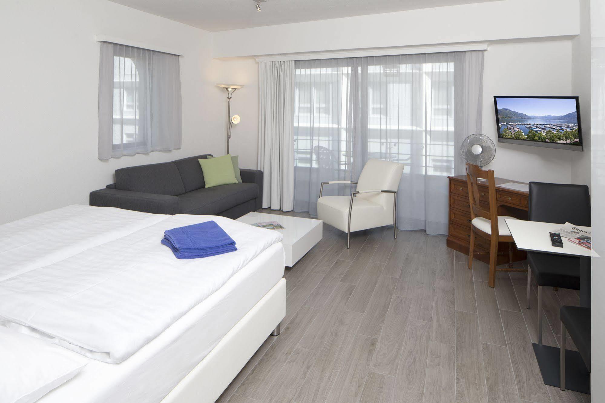 לוקרנו Aparthotel Al Lago מראה חיצוני תמונה